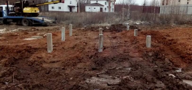 Фундамент на забивных ЖБ сваях