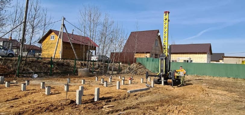Фундамент на забивных ЖБ сваях