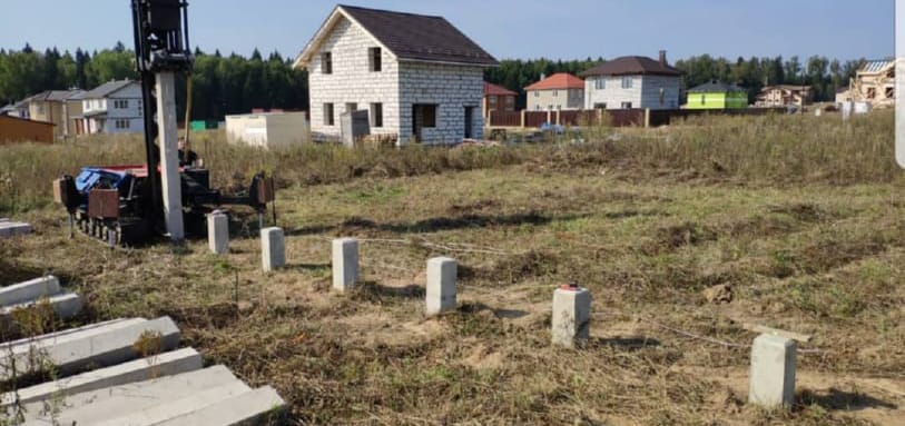 Фундамент на забивных ЖБ сваях